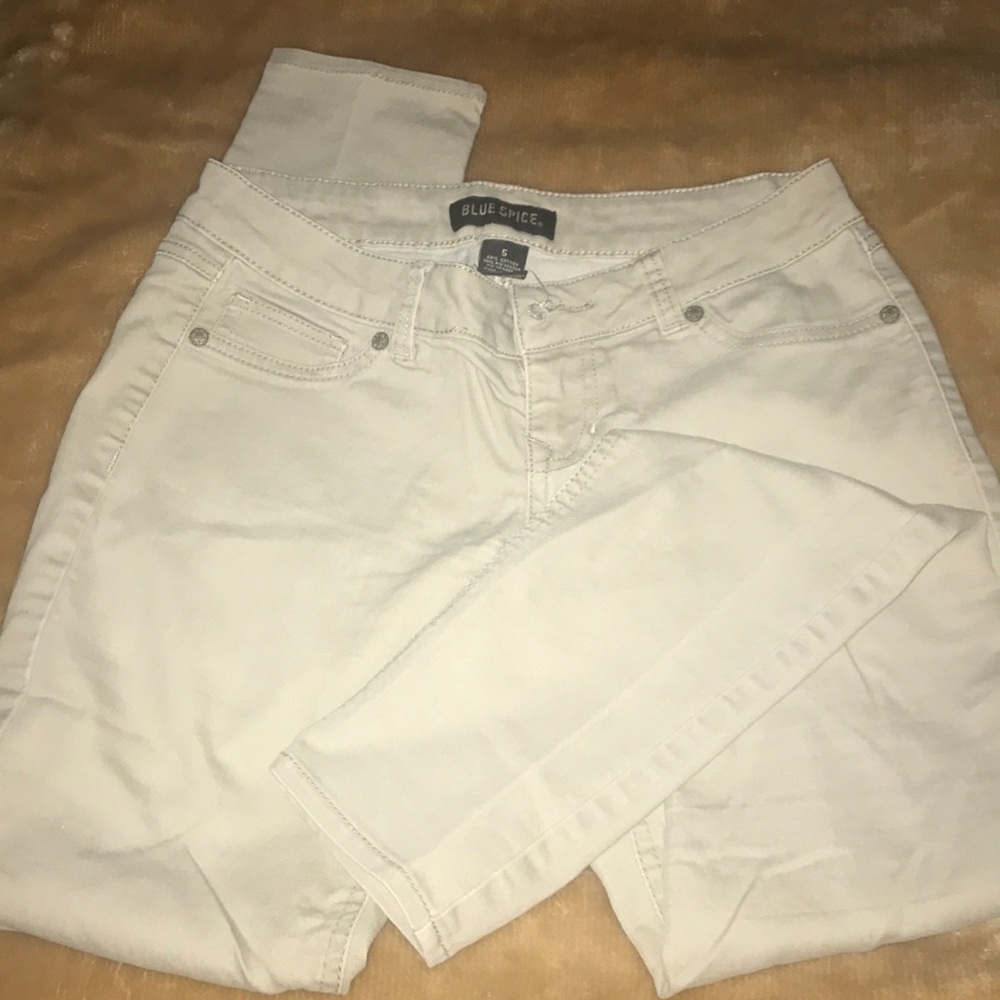 Beige skinny jeans